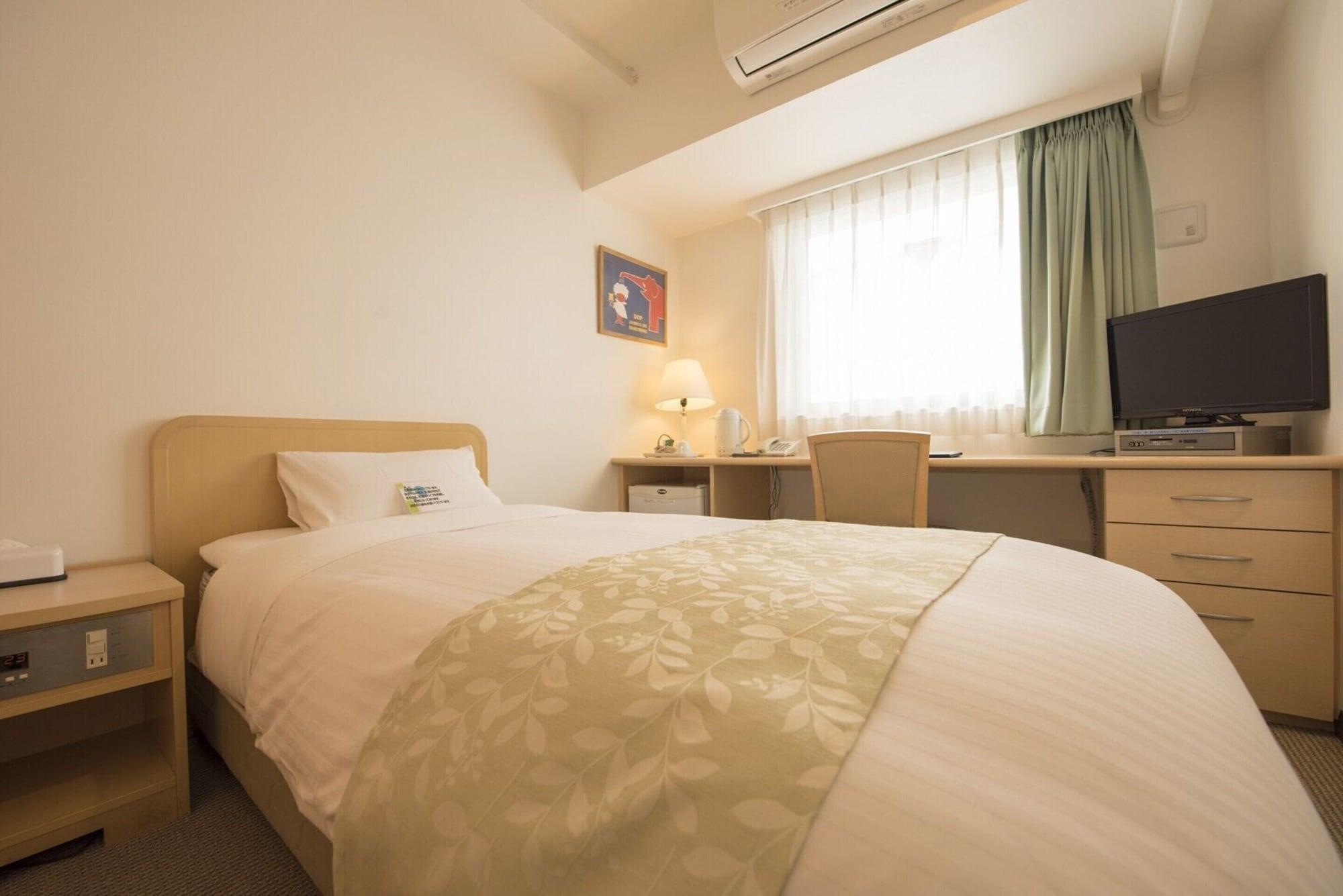 Hotel Famy Inn Kinshicho Tokio Buitenkant foto