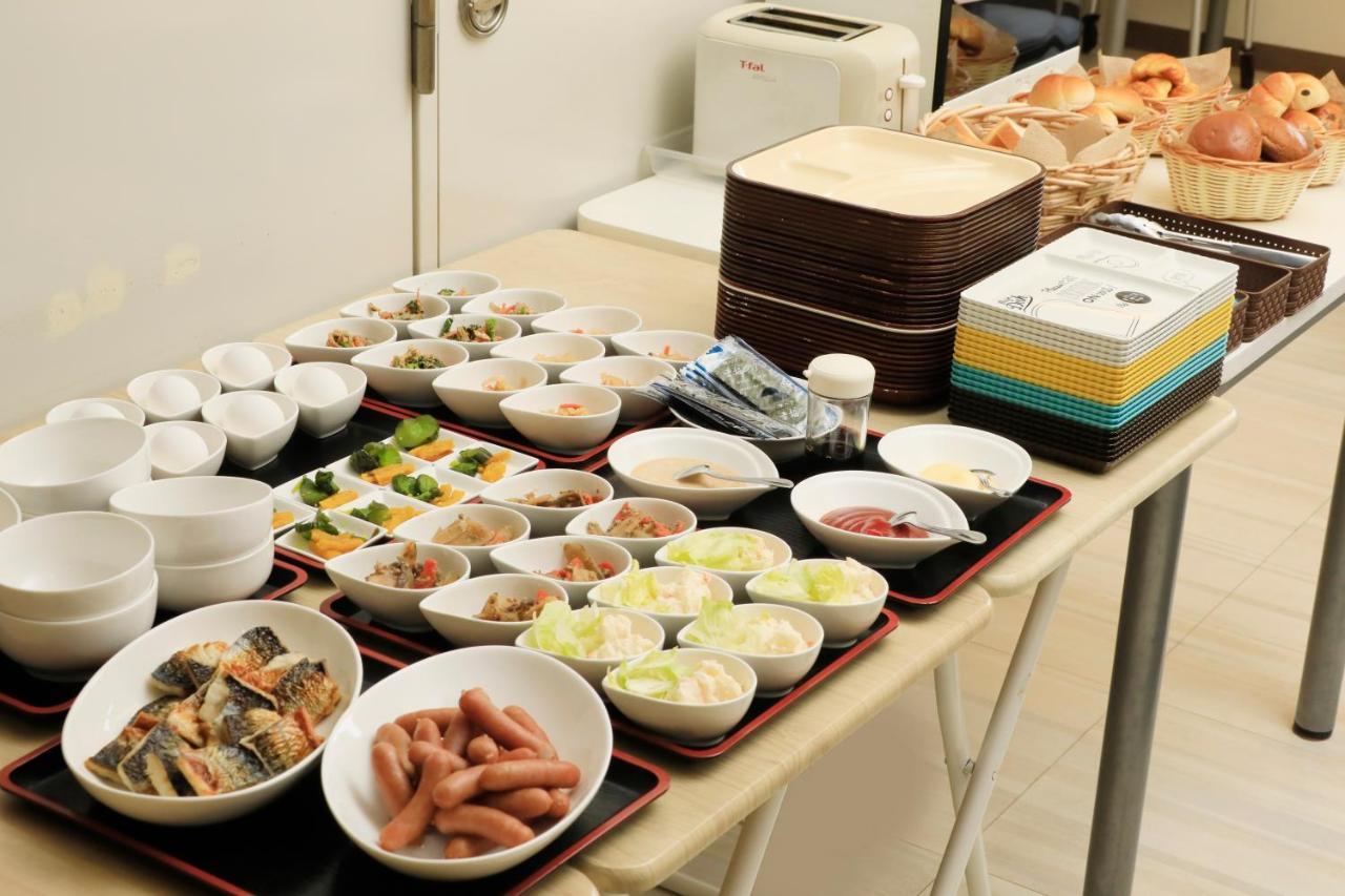 Hotel Famy Inn Kinshicho Tokio Buitenkant foto