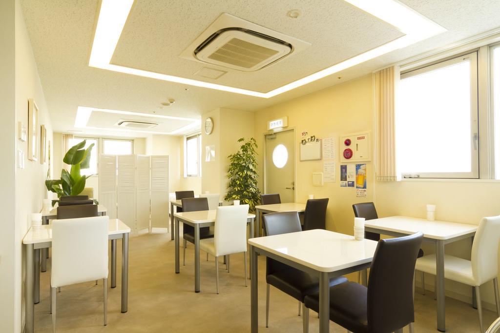 Hotel Famy Inn Kinshicho Tokio Buitenkant foto